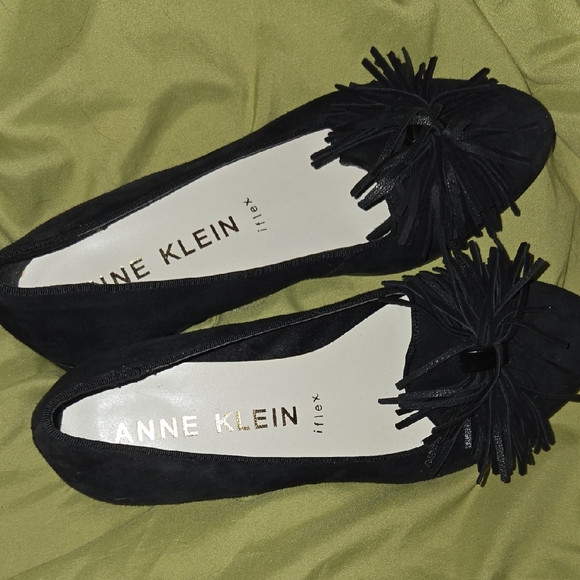 Anne Klein Black Loafer 8.5 Med. Leather - Picture 1 of 6